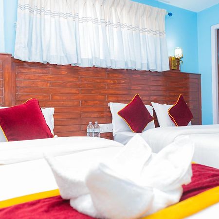 Hotel The Billabong Garden Pokhara Exteriör bild