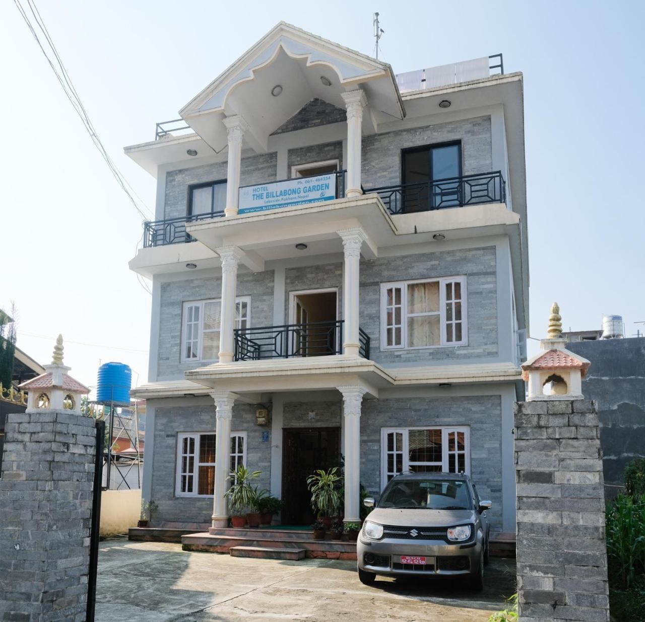 Hotel The Billabong Garden Pokhara Exteriör bild